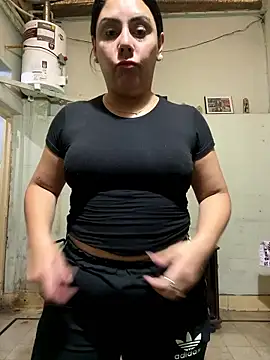 Snapshot of anita1825 chatting on 01/17/26, 12:10 anita1825 online show from 01/17/26, 12:10