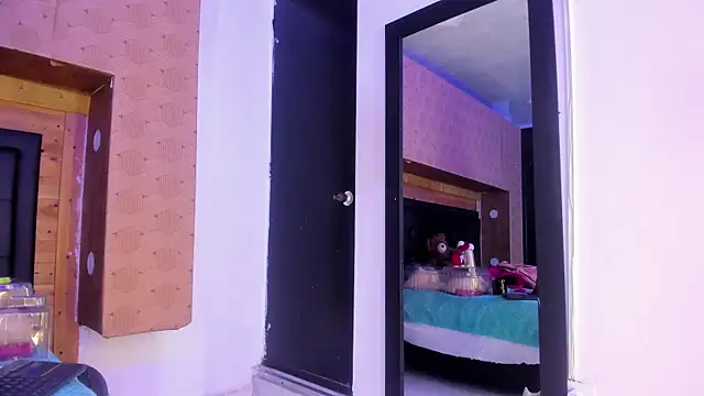Samantha Blaze1 online show from 05/01/26, 11:04
