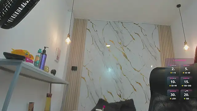 Zoey Taylor07 online show from 05/13/26, 12:35
