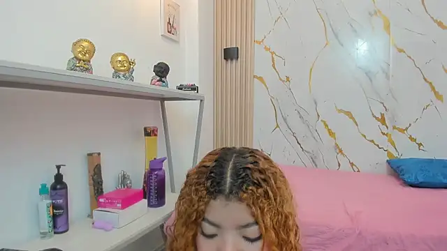 Zoey Taylor07 online show from 05/29/26, 12:36