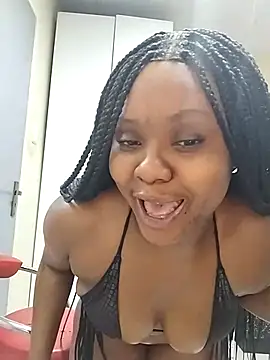 LUNAARXO1 online show from 06/29/26, 01:56