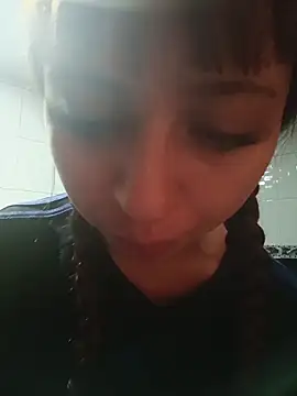 Snapshot of -Lore- chatting on 02/18/26, 12:01 -Lore- online show from 02/18/26, 12:01