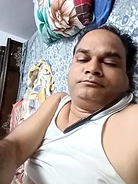 cmanav1979 online show from 05/12/26, 11:24