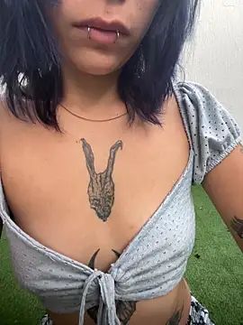 Snapshot of Namii_cute chatting on 02/07/26, 11:47 Namii cute online show from 02/07/26, 11:47