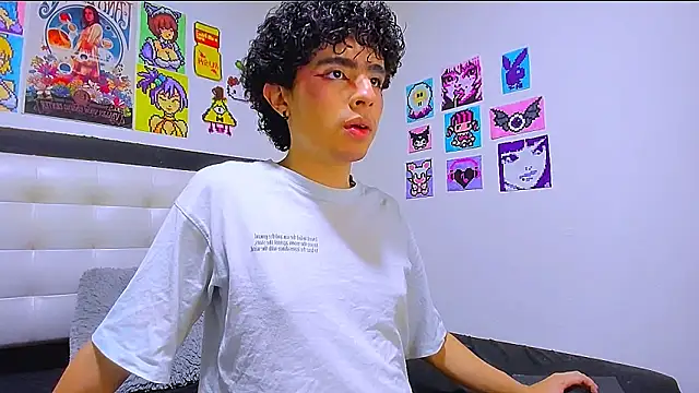 Snapshot of LuanRush_ chatting on 03/03/26, 03:01 LuanRush online show from 03/03/26, 03:01