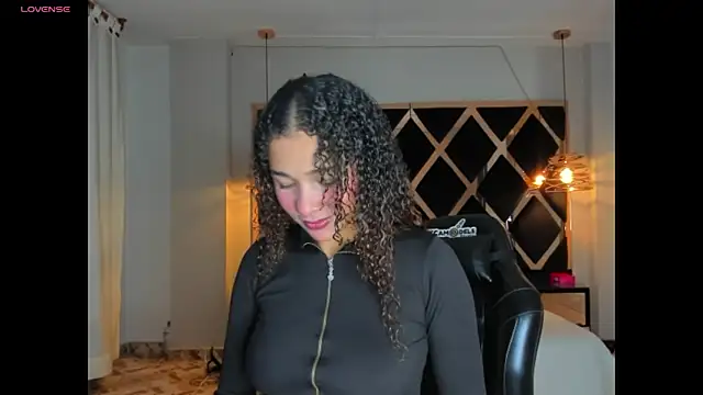 Snapshot of Mia_cartther chatting on 03/15/26, 03:34 Mia cartther online show from 03/15/26, 03:34