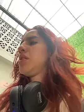 elodie rouge online show from 05/08/26, 01:16