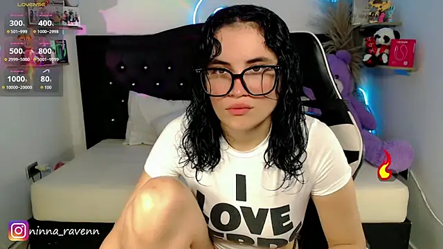 AriaDark online show from 05/11/26, 09:12