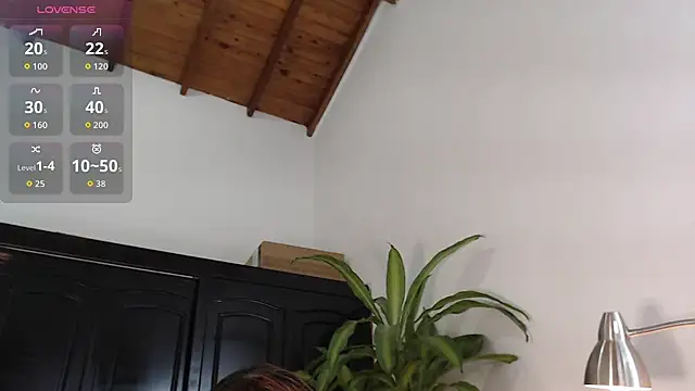 Mia Volkova  online show from 06/25/26, 11:59