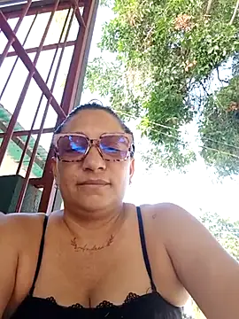 Snapshot of mariacarlota chatting on 05/05/26, 07:22 mariacarlota online show from 05/05/26, 07:22