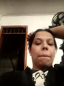 RossyAlvarez online show from 06/25/26, 05:12