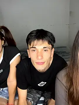 Snapshot of sofiagonet chatting on 01/17/26, 05:45 sofiagonet online show from 01/17/26, 05:45