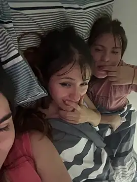 Snapshot of sofiagonet chatting on 03/15/26, 11:05 sofiagonet online show from 03/15/26, 11:05