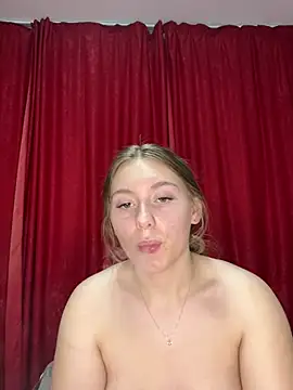 SweetSophia20 online show from 02/01/26, 04:16