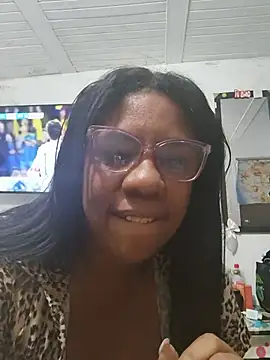 Zeyllyjhonson online show from 06/02/26, 12:45
