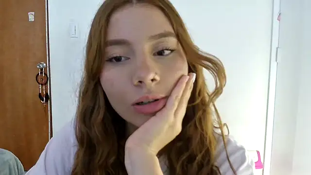 Snapshot of pochilove chatting on 04/01/26, 11:13 pochilove online show from 04/01/26, 11:13