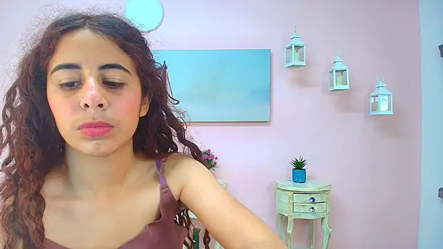 scarlett clyde online show from 06/19/26, 12:42