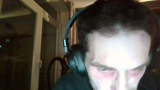 Snapshot of BlnAktivGay chatting on 02/04/26, 06:14 BlnAktivGay online show from 02/04/26, 06:14