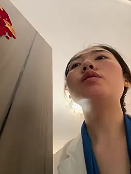 Snapshot of Cheating-wife chatting on 06/16/26, 05:32 Cheating-wife online show from 06/16/26, 05:32