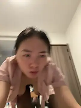Snapshot of Cheating-wife chatting on 06/22/26, 07:38 Cheating-wife online show from 06/22/26, 07:38