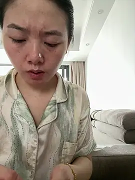 Snapshot of Cheating-wife chatting on 07/06/26, 05:15 Cheating-wife online show from 07/06/26, 05:15