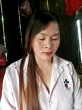 Bling sexy online show from 05/03/26, 01:55