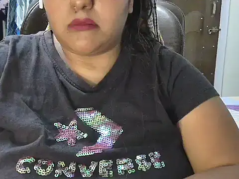 GaggingGirl  online show from 06/19/26, 07:06