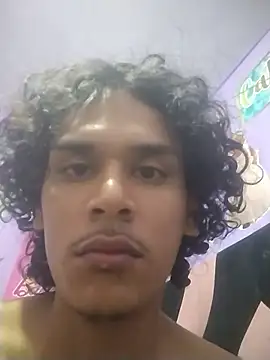 Snapshot of Gonzalo26xavi27 chatting on 01/18/26, 02:37 Gonzalo26xavi27 online show from 01/18/26, 02:37