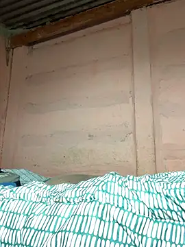 Snapshot of taitaimont chatting on 02/10/26, 01:59 taitaimont online show from 02/10/26, 01:59