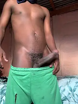 Snapshot of taitaimont chatting on 04/06/26, 03:24 taitaimont online show from 04/06/26, 03:24