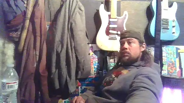 Snapshot of unknowner123 chatting on 03/15/26, 05:30 unknowner123 online show from 03/15/26, 05:30