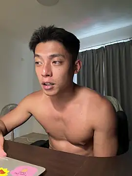 Snapshot of Yooo17 chatting on 03/26/26, 07:03 Yooo17 online show from 03/26/26, 07:03