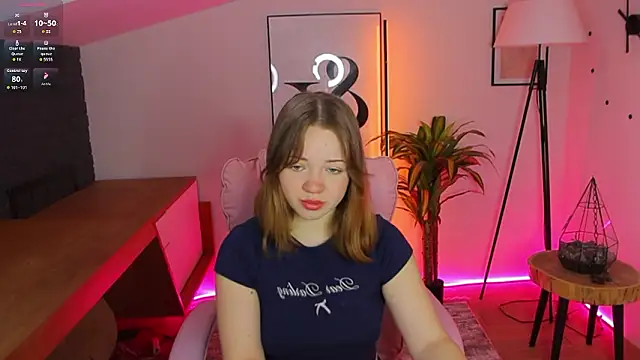 Kiss Moon online show from 03/04/26, 06:41