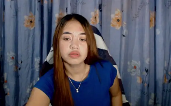 pinay mayahiga online show from 04/17/26, 03:04