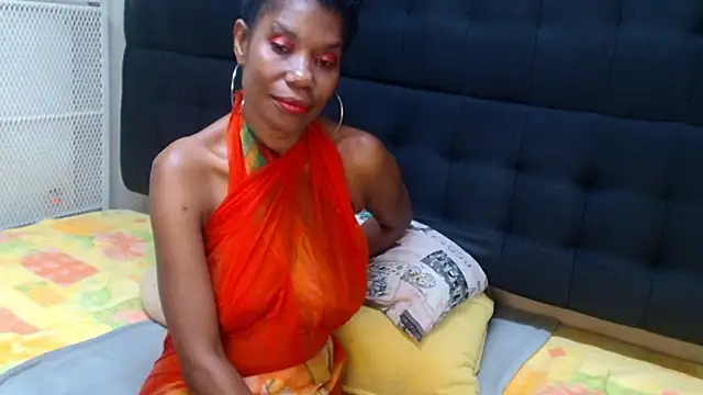 EbonyEmpressMilf online show from 06/05/26, 07:03