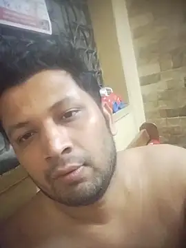 Snapshot of Pravin9562 chatting on 02/19/26, 03:30 Pravin9562 online show from 02/19/26, 03:30