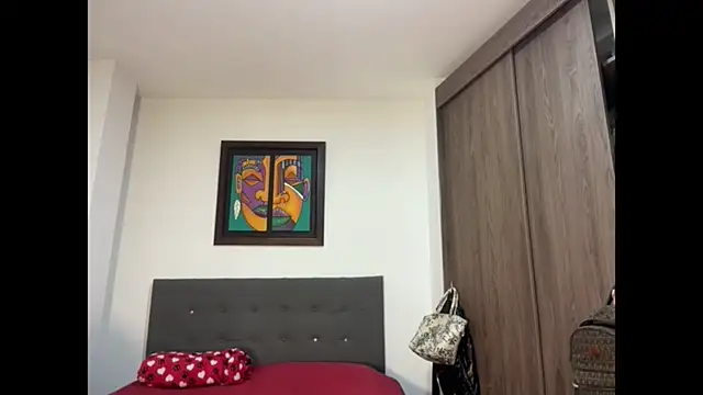 AbrilSantosxo online show from 06/01/26, 12:29