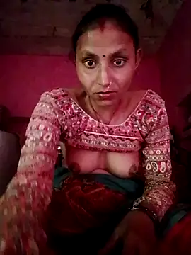 Snapshot of Juli_rathore chatting on 02/03/26, 10:53 Juli rathore online show from 02/03/26, 10:53