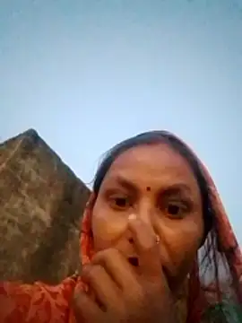 Snapshot of Juli_rathore chatting on 03/11/26, 12:38 Juli rathore online show from 03/11/26, 12:38