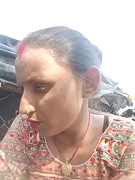 Snapshot of Juli_rathore chatting on 03/15/26, 09:04 Juli rathore online show from 03/15/26, 09:04