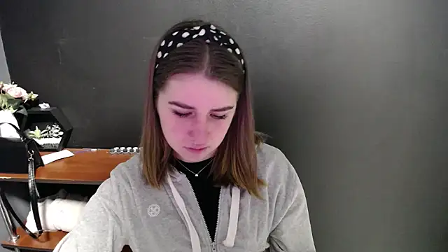 Snapshot of Sunny_siren chatting on 04/08/26, 12:16 Sunny siren online show from 04/08/26, 12:16
