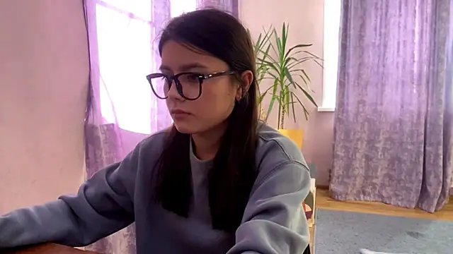 SaintMari online show from 05/01/26, 02:43