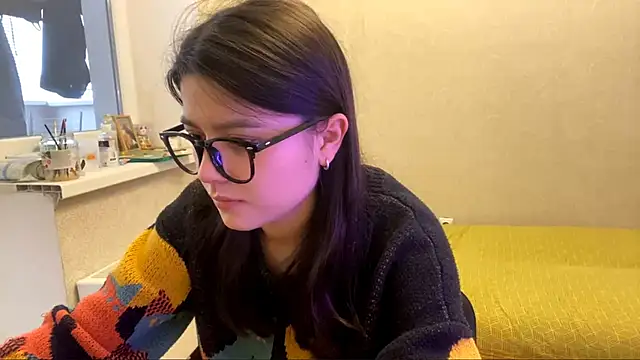 SaintMari online show from 05/31/26, 12:12