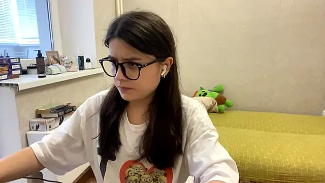 SaintMari online show from 06/27/26, 02:34