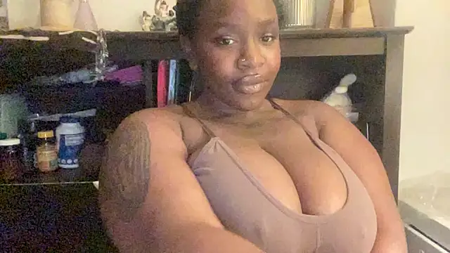 mayluvsu online show from 04/18/26, 04:16