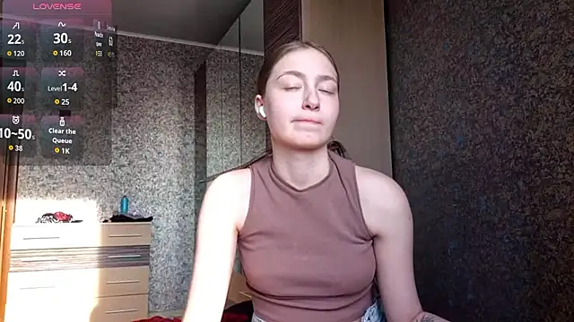 Snapshot of MousyHello chatting on 02/07/26, 09:46 MousyHello online show from 02/07/26, 09:46