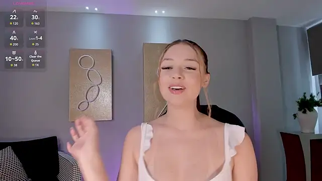 EmilyCarterX online show from 06/11/26, 11:19