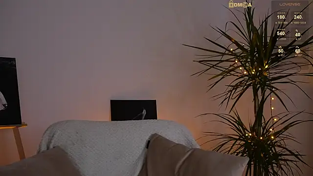 TOKKYYO1 online show from 05/17/26, 06:15