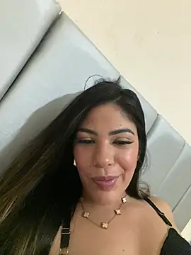 Snapshot of paola_oliveira chatting on 01/16/26, 03:49 paola oliveira online show from 01/16/26, 03:49
