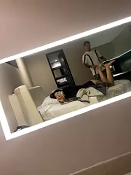 Snapshot of PUFF_BUNNY chatting on 03/05/26, 04:08 PUFF BUNNY online show from 03/05/26, 04:08